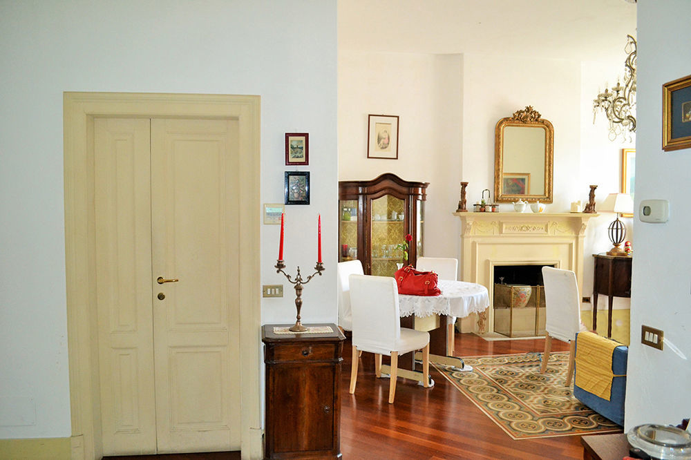 Dany Sweethouse Bed & Breakfast แบร์กาโม ภายนอก รูปภาพ