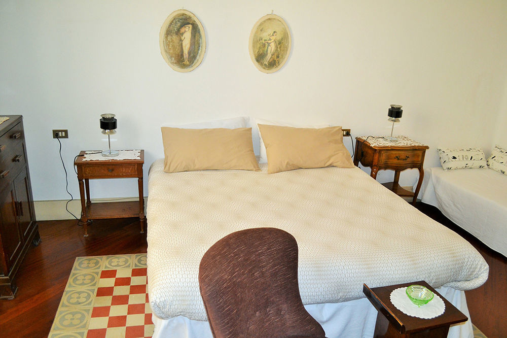 Dany Sweethouse Bed & Breakfast แบร์กาโม ภายนอก รูปภาพ