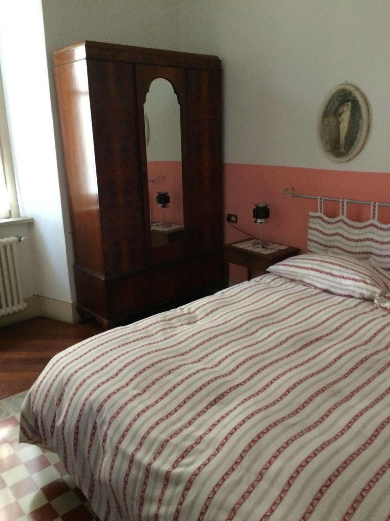Dany Sweethouse Bed & Breakfast แบร์กาโม ภายนอก รูปภาพ